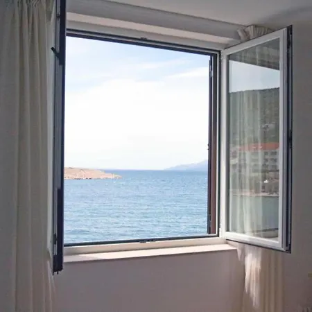 Beachfront Tamarix - 5